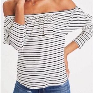 American Eagle Soft & Sexy Flowy Striped Blouse